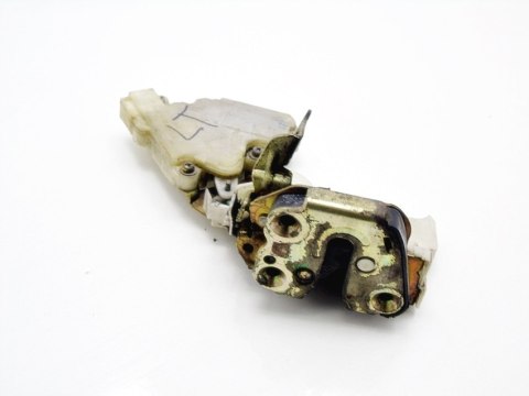 ZAMEK DRZWI PRAWY TYŁ NISSAN ALMERA TINO ZAMEK DRZWI PRAWY TYŁ NISSAN ALMERA TINO