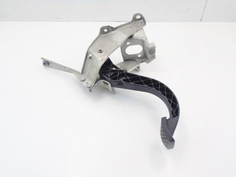 PEDAŁ SPRZĘGŁA OPEL CORSA C 3 D 9156593