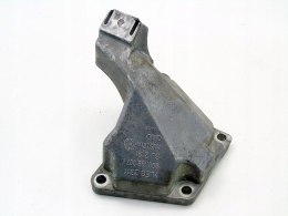 ŁAPA WSPORNIK SILNIKA 3.0 B V6 AUDI A4 B6 A6 C5 A8 D3 8D0199307K