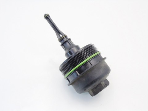 KOREK FILTRA OLEJU 1.2 6V FABIA I POLO N9 FOX 6740126209