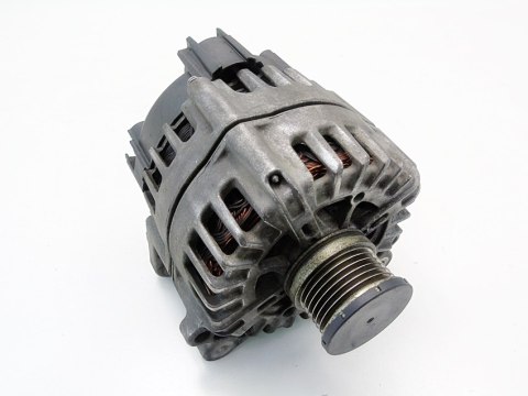 ALTERNATOR 180A 2.0 TDI AUDI A4 B8 A5 A6 C7 Q5 Q3 CNH 04L903017A PASSAT B8