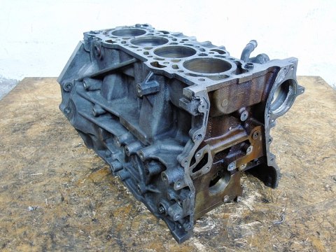 BLOK SILNIKA 1.8 B 16V FORD MONDEO MK3 FOCUS 2 V30 V50 S40 RF1S7G6015AT