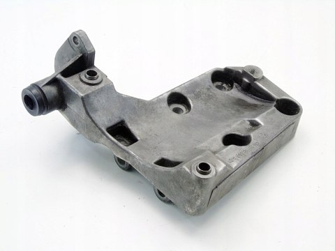 ŁAPA WSPORNIK SILNIKA 3.0 D E39 E46 E38 BMW 330D 530D X5 730D E53 2241427