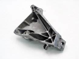 ŁAPA WSPORNIK SILNIKA 2.0 D BMW E46 E90 E60 E61 E87 E91 E83 X3 6760309