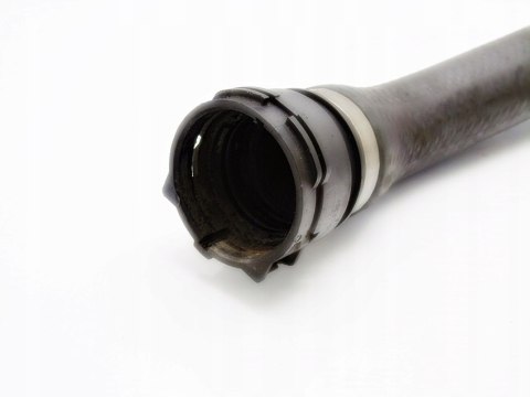 WĄŻ PRZEWÓD WODY 2.0 D BMW E46 E39 320 520 318 D WĄŻ PRZEWÓD WODY 2.0 D BMW E46 E39 320 520 318 D