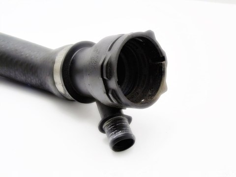 WĄŻ PRZEWÓD WODY 2.0 D BMW E46 E39 320 520 318 D WĄŻ PRZEWÓD WODY 2.0 D BMW E46 E39 320 520 318 D