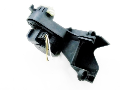 REGULATOR NAWIEWU BMW E46 (4FL)